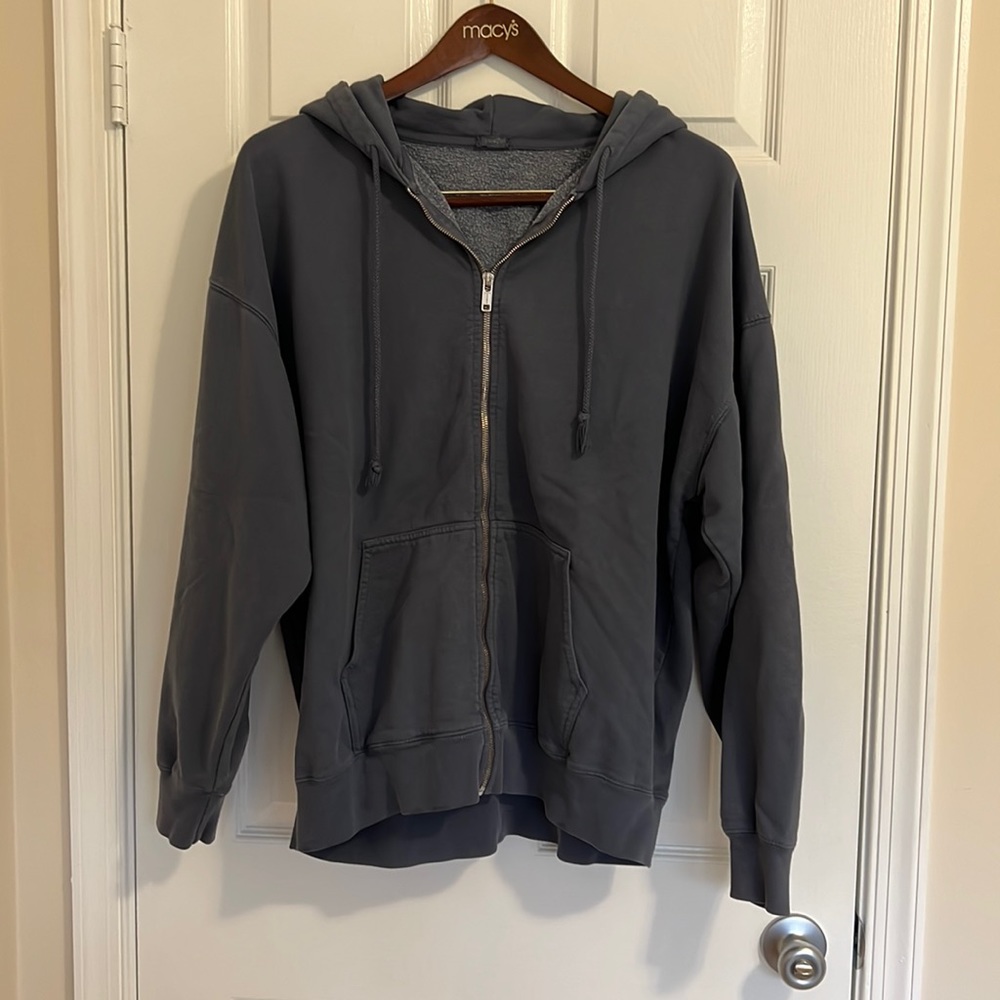 Brandy Melville Zip-up Hoodie